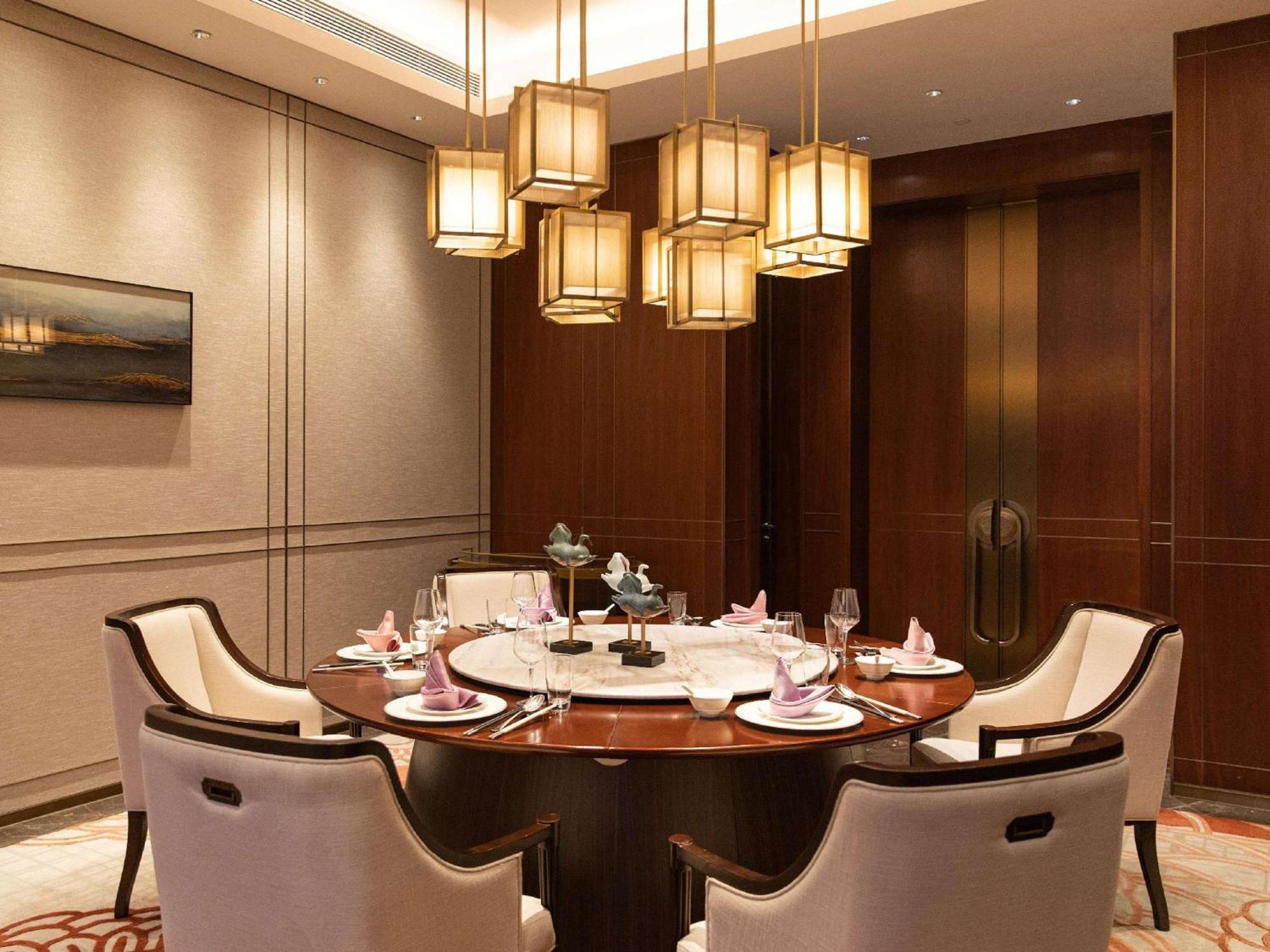 Pullman Huizhou Kaisa Hotell Exteriör bild