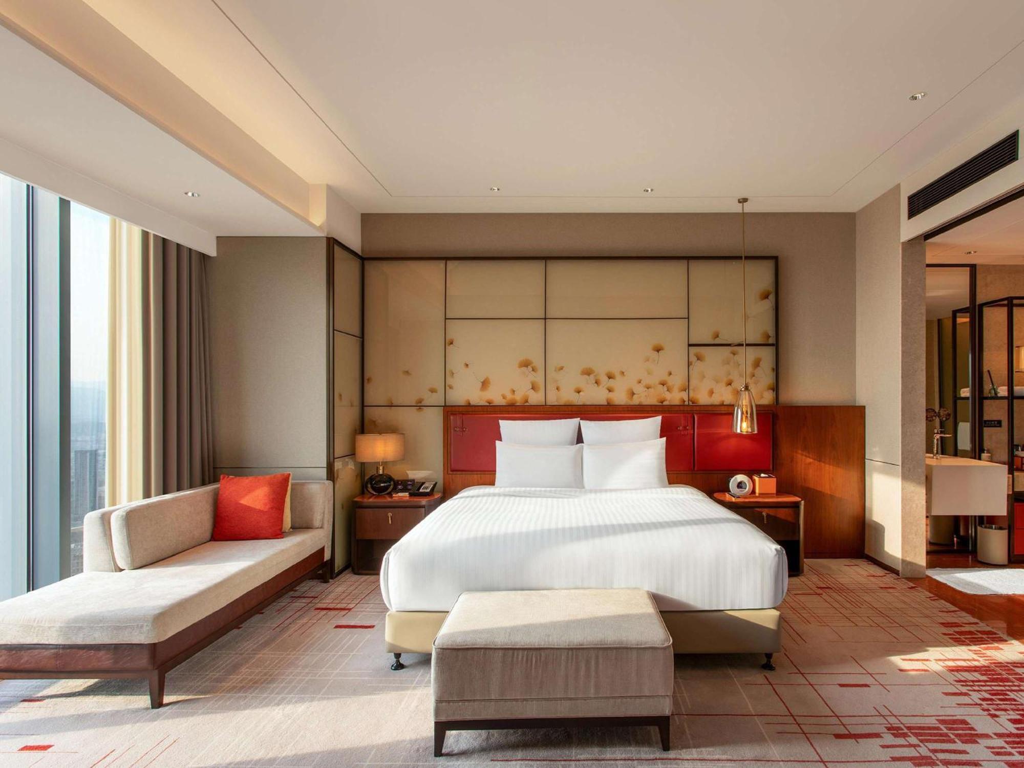 Pullman Huizhou Kaisa Hotell Exteriör bild